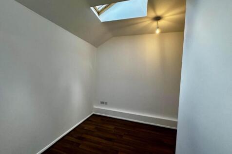 1, Burgess Square, Brackley photo 4