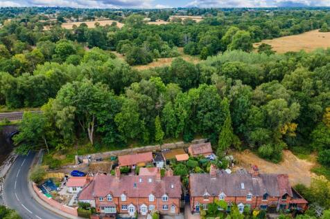 124 Darley Green Road_23.jpg