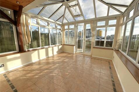Madeira Way, Sovereign Harbour South, Eastbourne, BN23 photo 3
