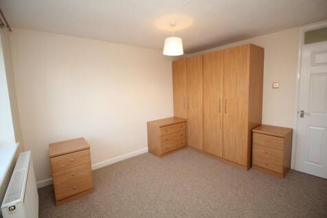 Bright Close, Chippenham photo 4