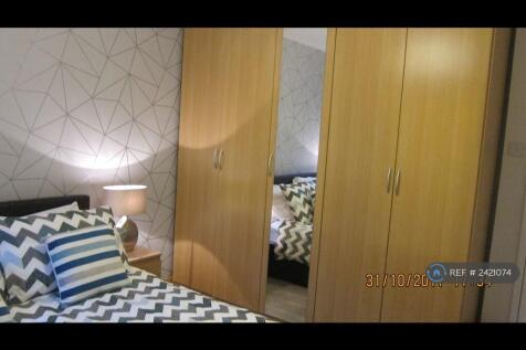 Plentifull Hanging Space, Tall Mirror Wardrobe