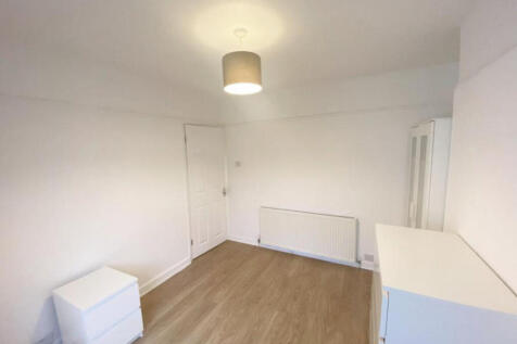 Long Elmes, Harrow photo 4