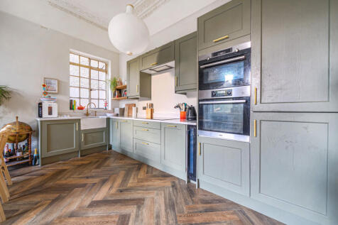 Kidbrooke Grove, Blackheath, London, SE3 photo 4