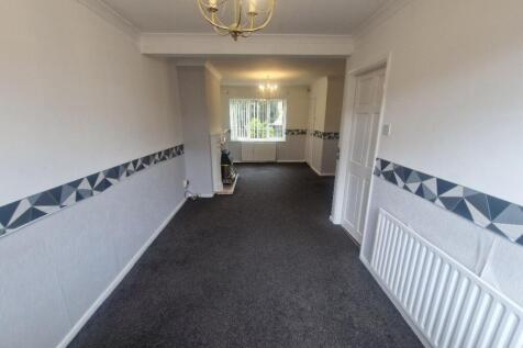 b Bawtry Road, Harworth, Doncaster photo 3