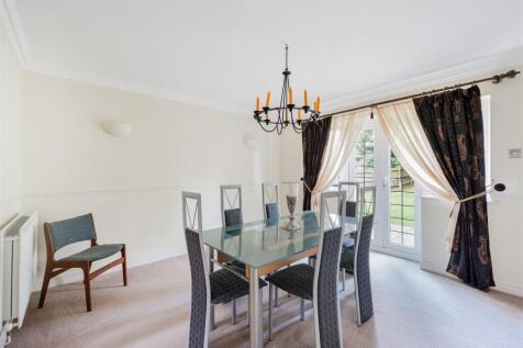 CLAREMOUNT GARDENS, 28 (7).jpg