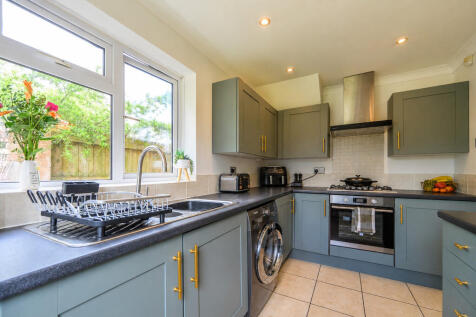 Kitchen - no dehu...
