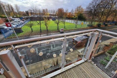 St. Wilfrids Street, Hulme, Manchester. M15 5XE photo 4