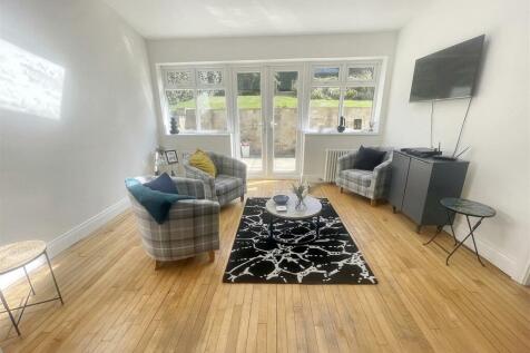 Reception Room 4 / Garden Room