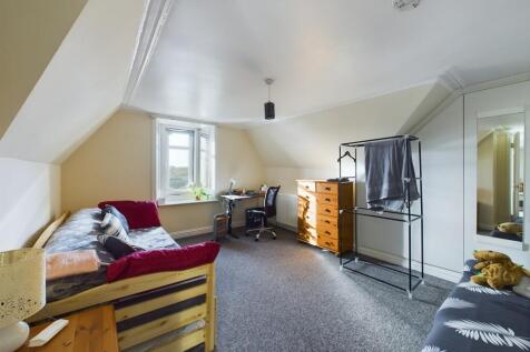 CAM03481G0-PR0081-STILL019