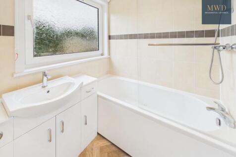 Stobo, East Kilbride, G74 photo 3
