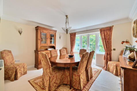 1290281-7-683d873...