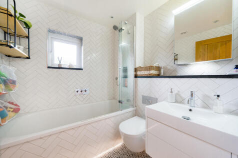 1304413-13-684330...