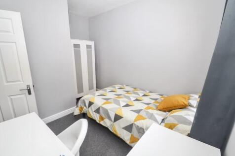 3 Bed Hibbert Street, Rusholme, Manchester, M14 photo 4
