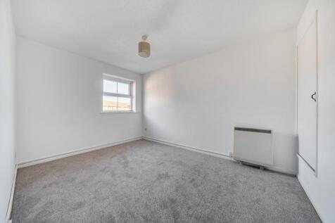 Park Lane, Newbury, RG14 photo 5