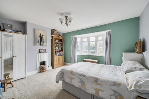 1347401-10-68c011...