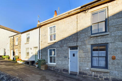 3 Bedroom Mid Terrace House for Sale