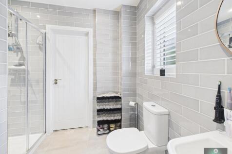 Jack and Jill En-Suite Shower Room