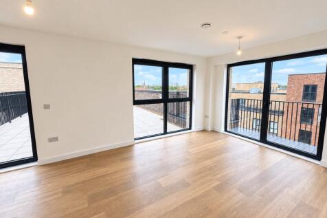 605 living room