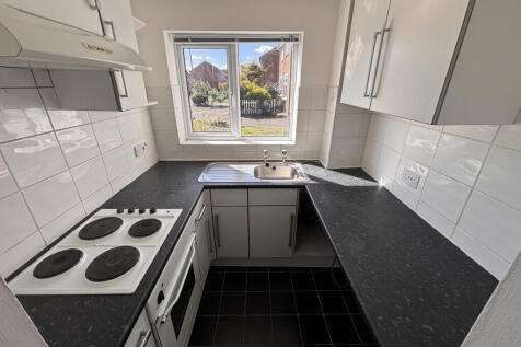 Birch Road, Balderton, Newark, Nottinghamshire photo 4