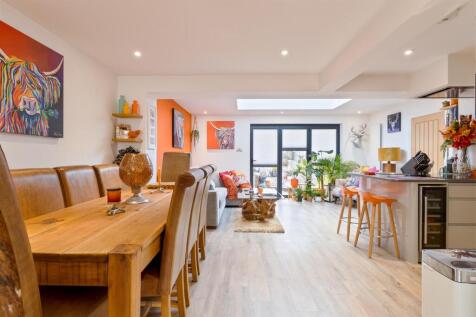 Newenden Close, Maidstone11.jpg