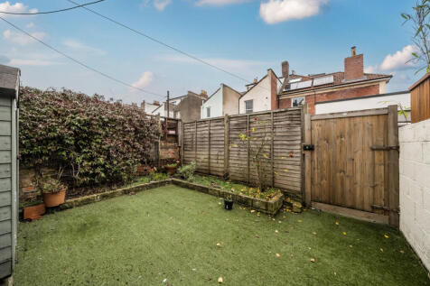 1395008-5-694a66a...