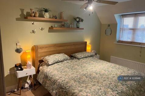 Wilkinson Place, Witney, OX28 photo 4