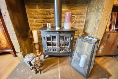 LOUNGE WITH INGLENOOK