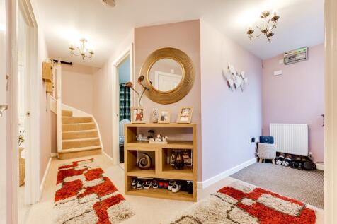 461 Lyvden Way, Oakley Vale-8.jpg