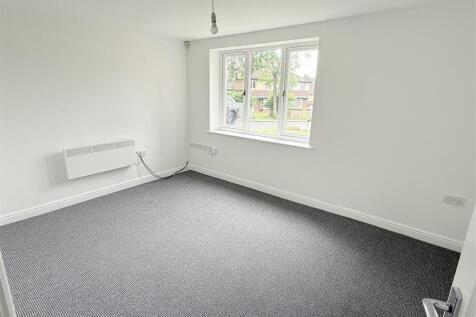 Eddercliffe Crescent, Liversedge photo 3
