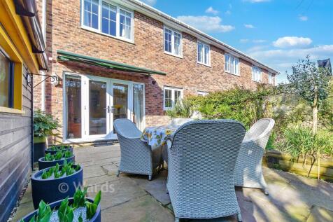 Patio / Decking