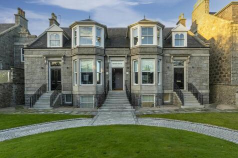 BishopHouse_061HDR.jpg