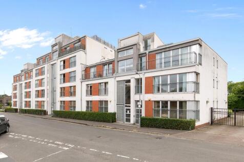 Glasgow, G12 - property photo