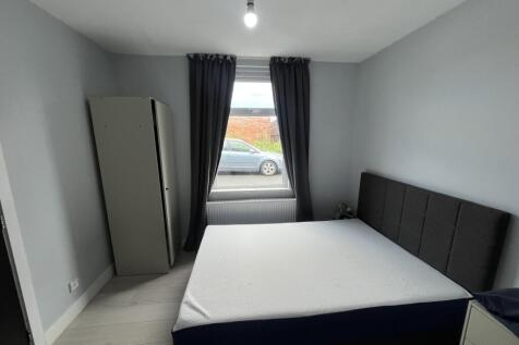 Room 1 (1)