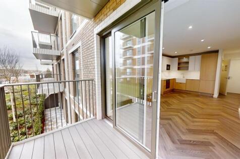 Silkstream-The-Hyde-Colindale-12162024_154201.jpg
