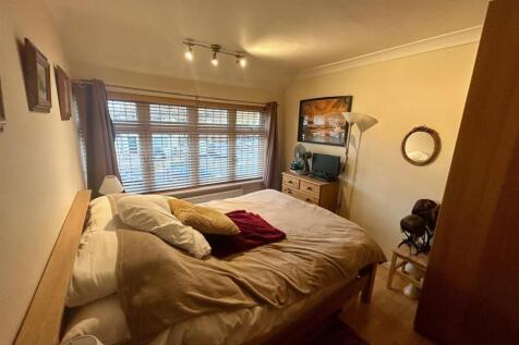 Maybank Avenue Hornchurch Essex photo 5