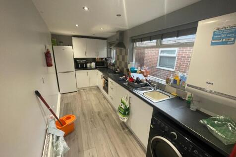Lancaster Street, Newcastle Upon Tyne, NE4 photo 3