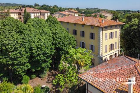 Porzione di Villa a pochi passi da Cetona centro storico-12