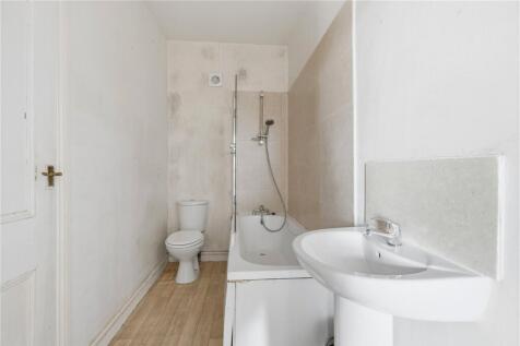 Jack &amp; Jill Bathroom