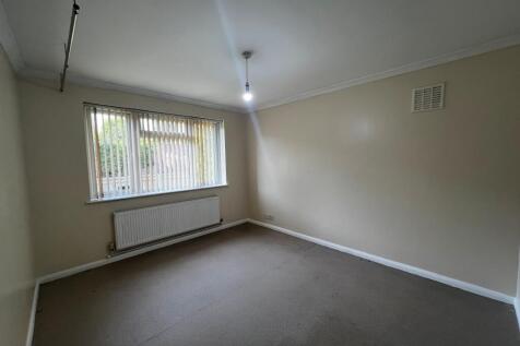The Street, Willsborough photo 4