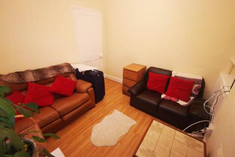Living room (2)