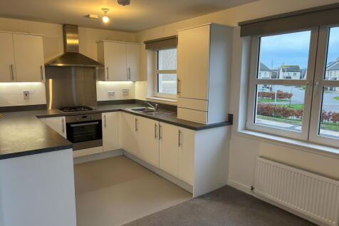 3f Cocklerow Grove, Dalkeith photo 4
