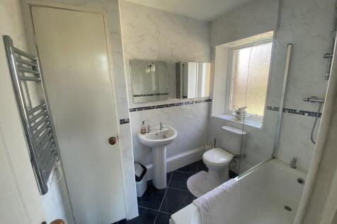 Hotel for sale Image 12