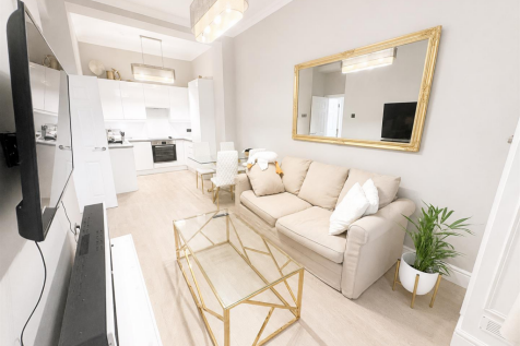 lounge 2.png