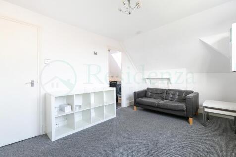 1 bedroom Flat for sale