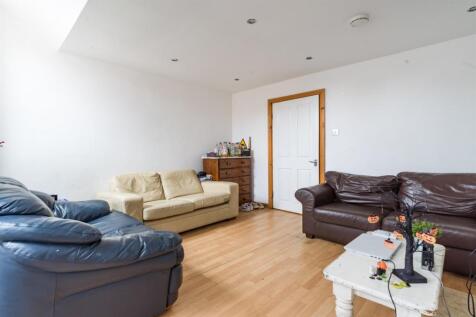 Myrtle Grove, Newcastle Upon Tyne photo 3