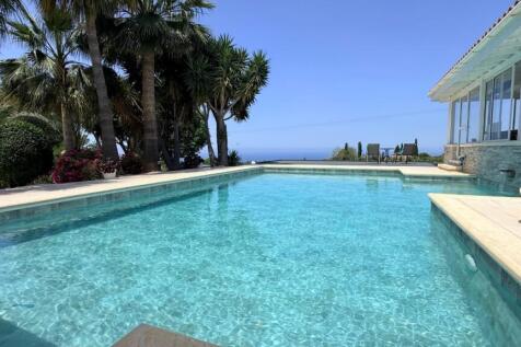 4 Bedroom Villa for 