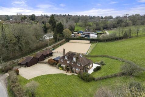 Fulvenden Farmhouse, Horsham Road Abinger Hammer, 