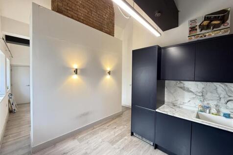 Photo 17-04-2025, 11 38 52 am.jpg