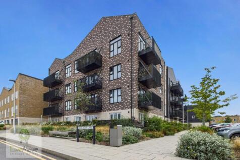 CAM02308G0-PR0214-STILL021-2