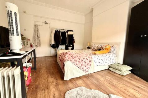 Stanley Street, Ormskirk, L39 photo 4